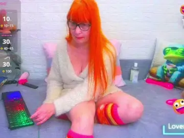 Bongacams Live Porn of FoxyMature