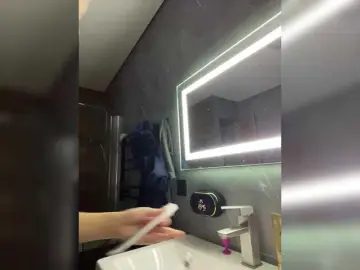 Bongacams Nude Webcam of Potifays