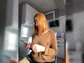 Bongacams Live Sex of Pink-Lips