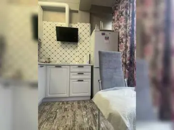 Bongacams Private Sex Chat of Pink-Lips