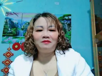 Bongacams Adult Webcam of Linhanhsex2k