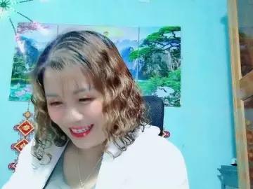 Bongacams Adult Webcam of Linhanhsex2k