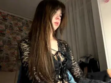 VernieWhitcher from bongacams