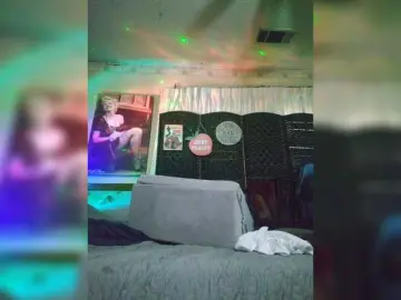 Bongacams Nude Webcam of Prurient-Gem