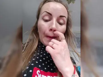 Bongacams Free Porn Cam of Alenushka888