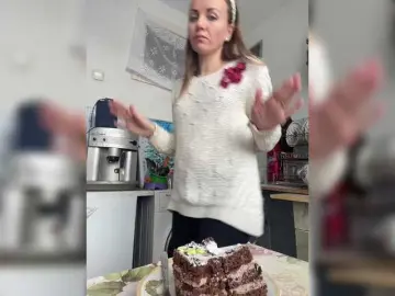 Bongacams Free Porn Cam of Alenushka888