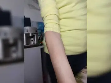 Bongacams Adult Video Chat of Alenushka888