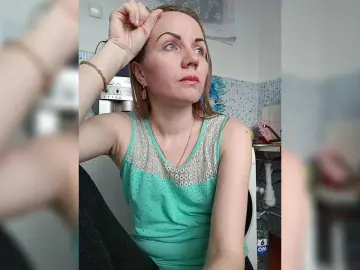 Bongacams Live Sex of Alenushka888