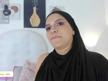 Bongacams Sex Cam of mhia-paris