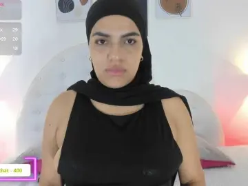 Bongacams Free Live Porn of mhia-paris