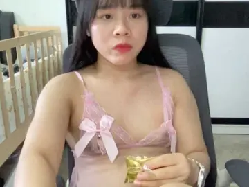 Bongacams Best live sex cam show of EvaEva