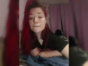 Bongacams Adult Webcam of Horny-Lina