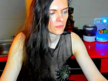 Bongacams Live Sex of SexQueen11