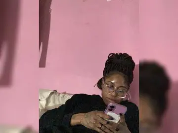 Bongacams Private Sex Chat of Kiarichikito1