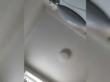 missReborn from bongacams