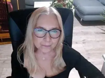 Bongacams Watch Live Sex Cams of BlondeSofia