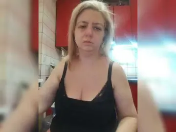 Bongacams Sex Cam of Feralberry1612