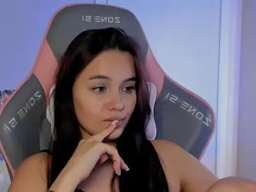 Mia-mit from bongacams