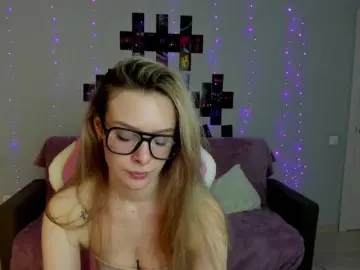 Bongacams Free Live Porn of Suzie-Q69