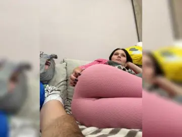 Bongacams Free Porn Cam of Paratrax