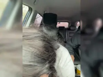 Bongacams Watch Live Sex Cams of Paratrax