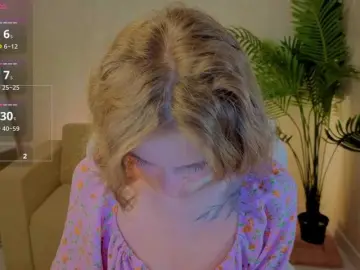 Bongacams Live Sex Cam of Kiana-White