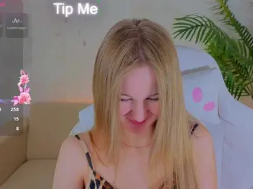 Bongacams Sex Cam of Kiana-White