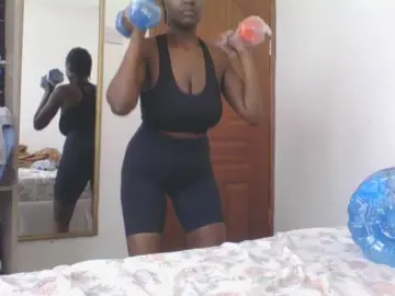 Bongacams Best Webcam of Lucia-1