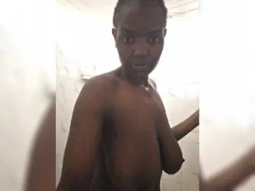 Bongacams Private Sex Chat of Lucia-1