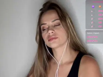 Bongacams Live Sex of Chatqueen