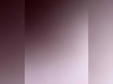 Bongacams Watch Live Sex Cams of SallyeLeins