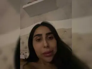 Bongacams Adult Video Chat of SallyeLeins