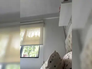 Bongacams Free Live Porn of SallyeLeins