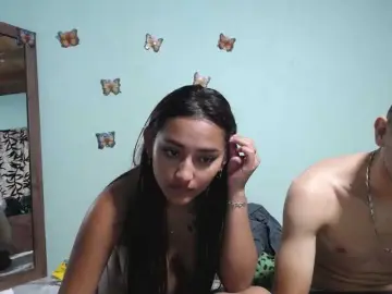 Bongacams Nude Webcam of Emilyvalencia