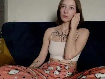 Bongacams Live Porn of Honey-Devil