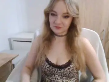 Bongacams Nude Webcam of AlmaNatural