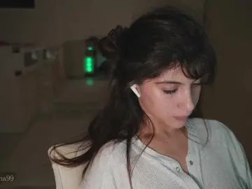 Bongacams Nude Webcam of -catt-