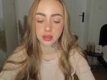 Bongacams Nude Webcam of SEXYcoralie