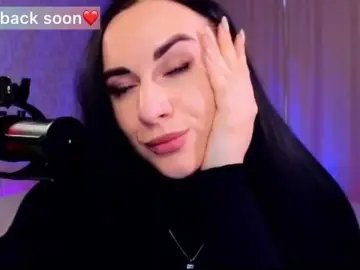 Bongacams Adult Webcam of YURIEVNA13