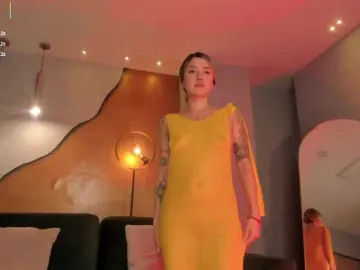 Bongacams Sex Cam of EveBenson