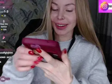 Bongacams Live Sex of Foxymoxy19