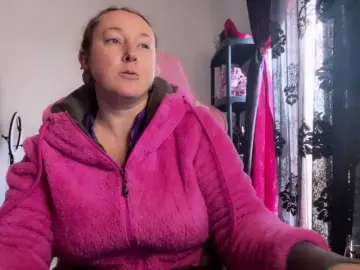 Bongacams Adult Video Chat of NylonQueen