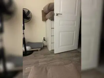 Bongacams Live Sex Cam of babysquirttt