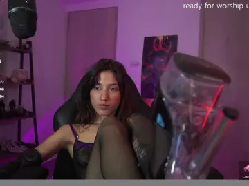 Bongacams Watch Live Sex Cams of MissKorrah