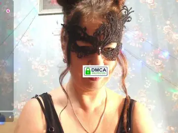 LucianaSanders from bongacams