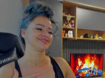 Bongacams Watch Live Sex Cams of Claire95sm