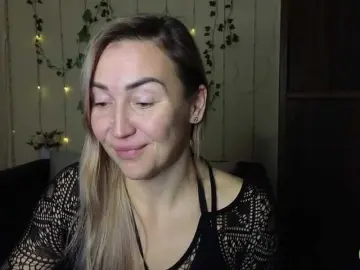 Bongacams Adult Webcams of Jullyblondkiss