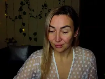 Bongacams Live Sex of Jullyblondkiss