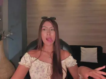 Bongacams Nude Webcam of ArianaDumont