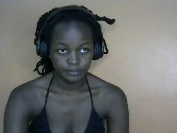 Bongacams Sex Chat of Sweetness-Tatiana